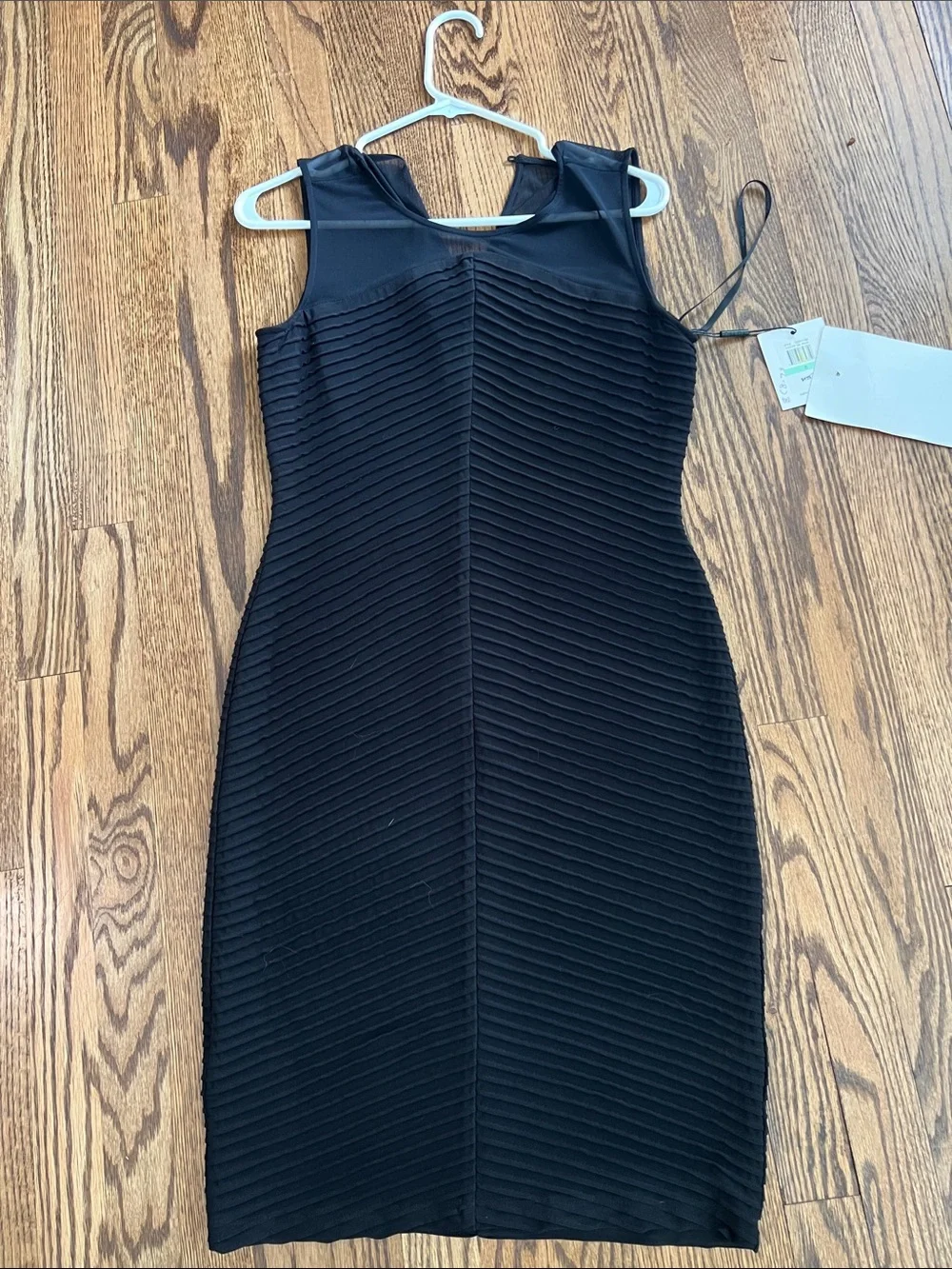 Calvin Klein NWT SZ 8 Classic Black Sleeveless Pleated Bodycon Dress